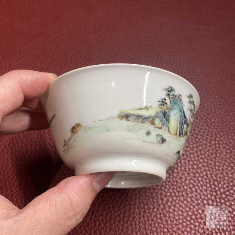 清乾隆 粉彩山水楼阁图杯 - 图8
